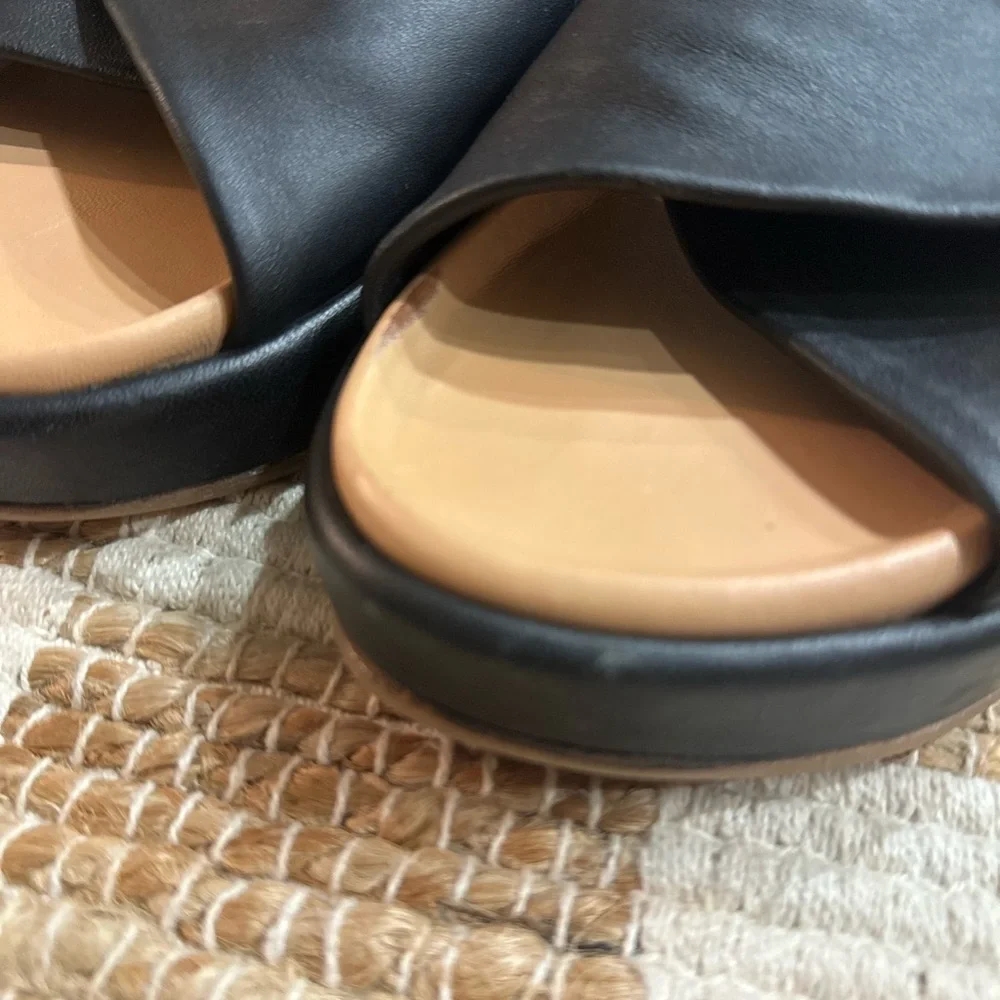 beek Black Leather Crossband Slide Sandals with Tan Footbed
